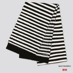 Uniqlo Marimekko Heattech Knit Scarf - Black/White NWT